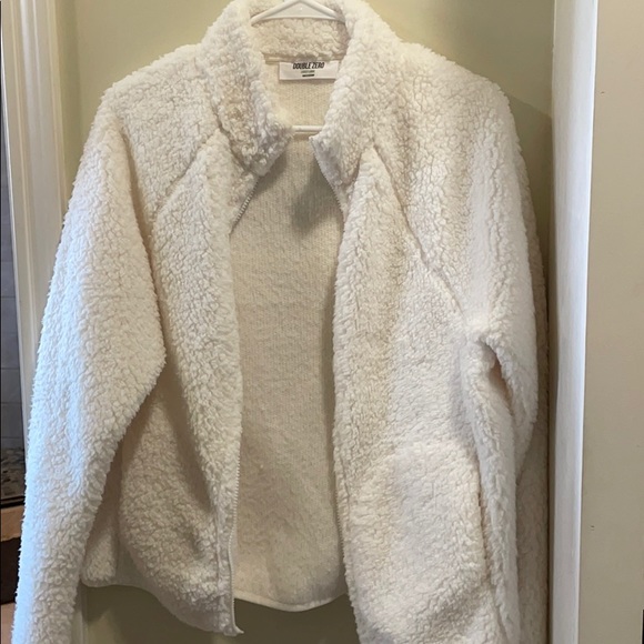 Size large warm fuzzy white teddy bomber jacket - Picture 2 of 4